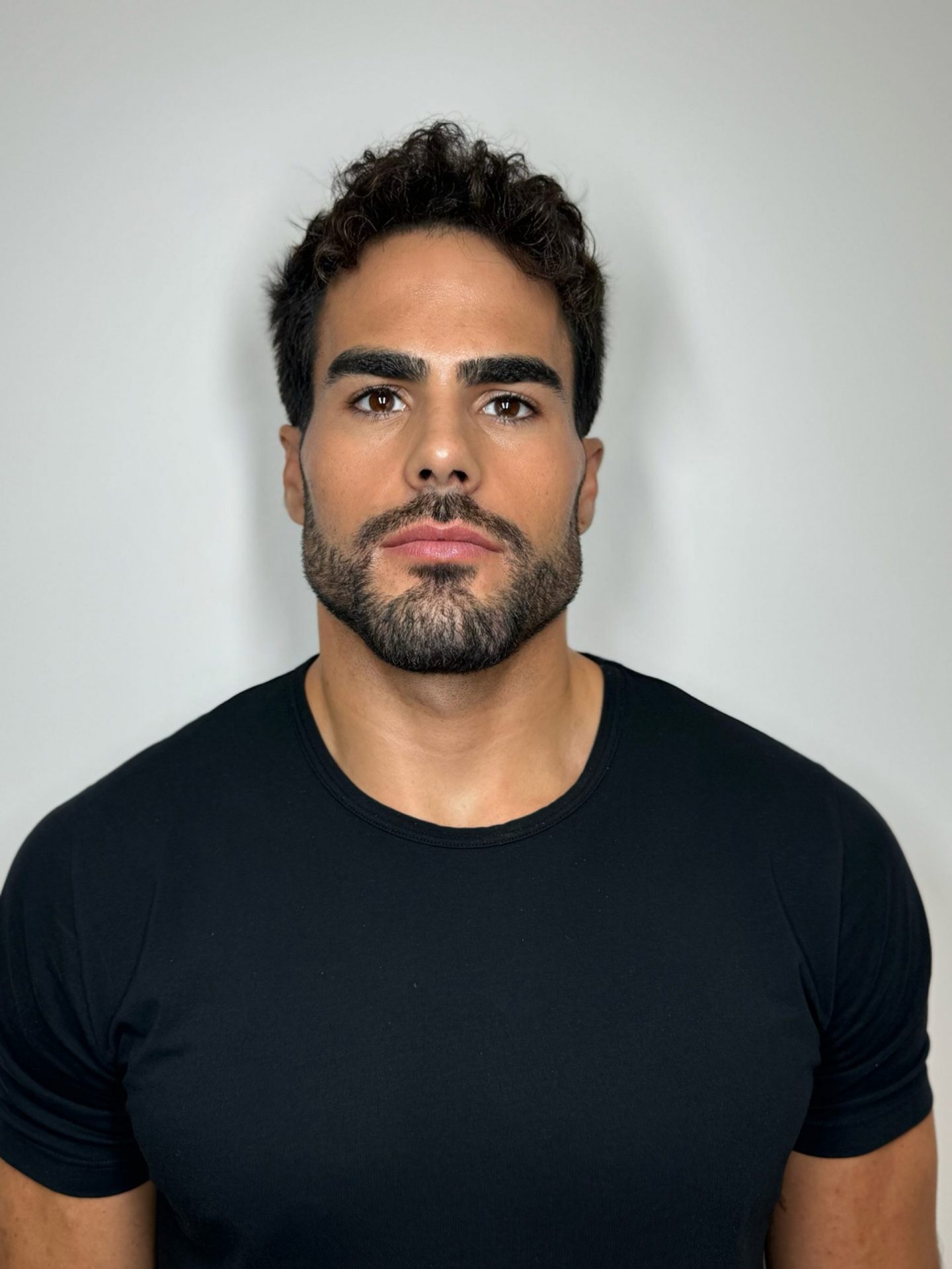 Masculinización Facial